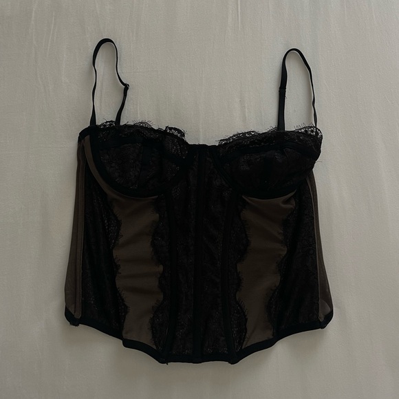 Urban Outfitters Corset Size Medium - Picture 1 of 6